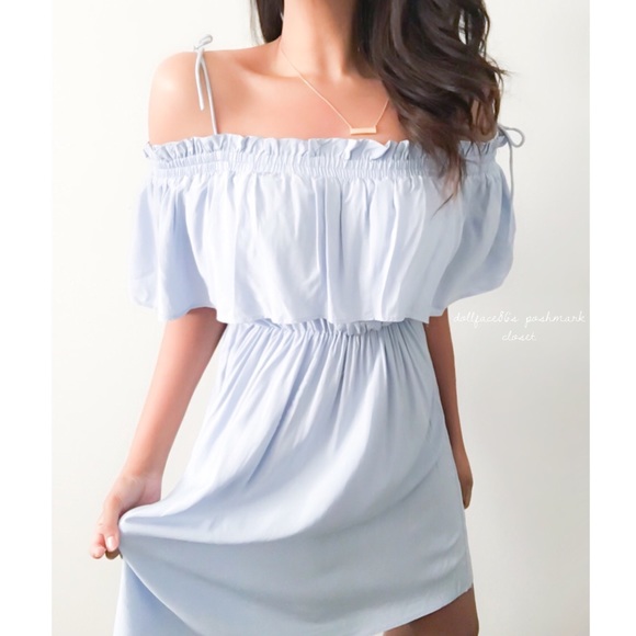 Bardot Dresses & Skirts - NWT Bardot Off Shoulder Blue Dress